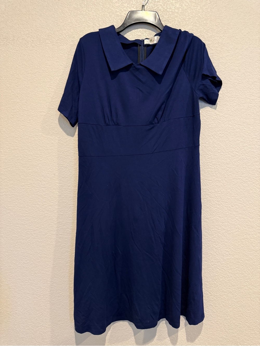 Collared Short-Sleeve Midi Dress in Navy